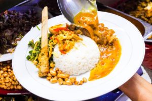 Ayam Betutu - Indonesian Food YOU NEED TO EAT in Bali, Indonesia!