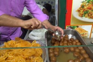 Chennai Busy Fast Food Center - Panipuri /Samosa /Kachori / Jilebi - Street Food Chennai