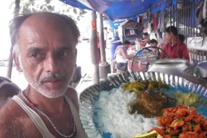 Common Man Food in Kolkata Street | Fish Rice 45 rs & Veg Rice 30 rs
