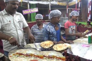 Fast Food Khajana - Egg Roll @ 25 rs - Last Year Durga Puja Festival in West Bengal