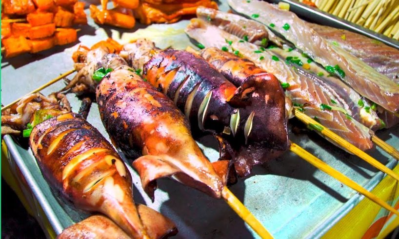 Filipino Street Food at Roxas Night Market in Davao! CHEAPEAST Street Food Market in the WORLD!