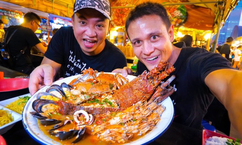 GIANT LOBSTER TOM YUM!! Insane Thai Street Food at Night Market in Bangkok, Thailand!