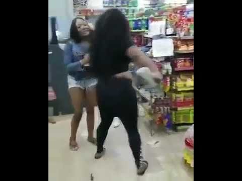 Girl Fight In The Hood