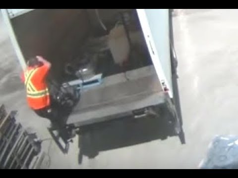 IDIOTS AT WORK #4