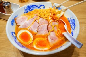 Japanese Food in Sapporo - MISO RAMEN + Conveyor Belt Sushi + LEVEL 40 SPICY Soup Curry!