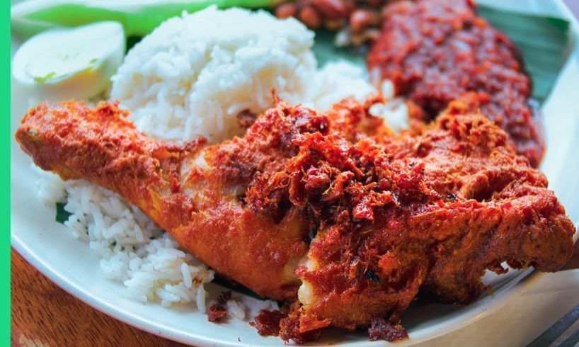 Mouth Watering Nasi Lemak in Kuala Lumpur! (Haters will say it's not the best)