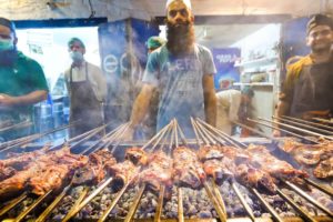 Pakistan Meat Paradise - NALLI NIHARI + TIKKA in Gujranwala | Pakistani Street Food Tour!
