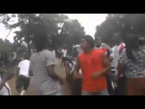 Play DMX in a middle of a Hood Fight!!