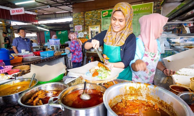 Street Food Malaysia - NASI KERABU + Malay Food Tour in Kelantan, Malaysia!