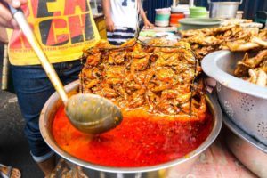 Street Food in Lombok - BEST GRILLED CHICKEN in the WORLD!!  Mataram, Indonesia!