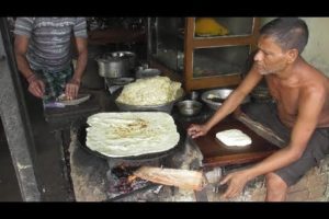 Big Size Paratha | Rare Indian Street Food | Old Man Making Petai Paratha | Village Food at Street