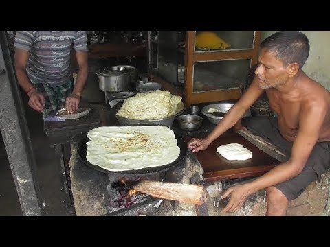 Big Size Paratha | Rare Indian Street Food | Old Man Making Petai Paratha | Village Food at Street