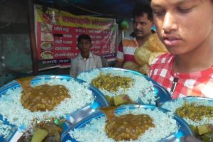 Common Man Street Food Besides Nizamuddin Rail Station Delhi