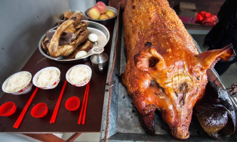 DEEP Chinese Food - Eating Crispy Roast BBQ WHOLE PIG Hog in Rural China 2017!  PORK Heaven!