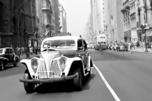 Driving in New York 1945 caught on camera. Time travel!