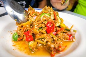 EXOTIC LAO FOOD - Bile Meat Laap, Green Banana Salad & Raw Duck Blood in Vientiane, Laos!