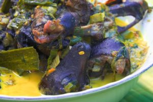 Eating BAT SOUP in North Sulawesi, Indonesia! What if I told you it’s actually good?