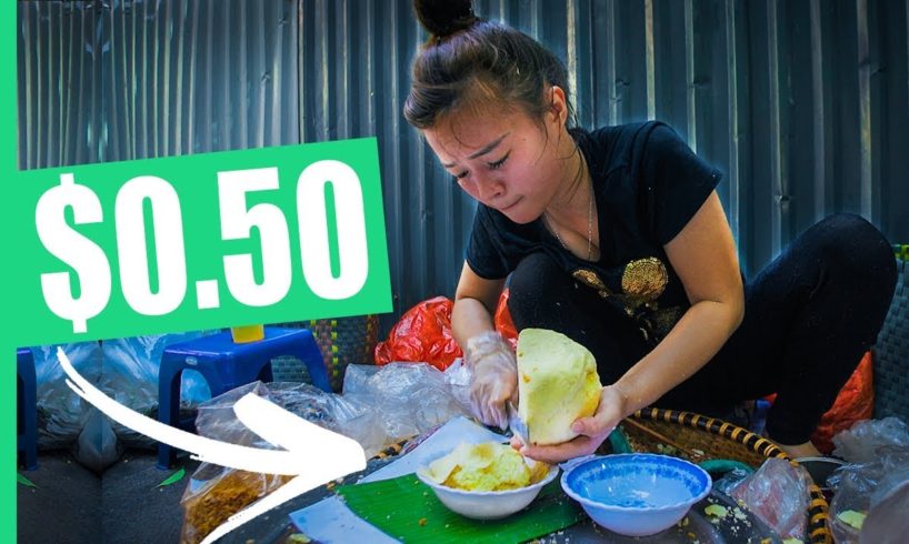 FIVE Must-Eat Hanoi STREET FOODS! (Egg Coffee, Bun Rieu, Xoi Xeo)