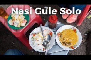 Friendly Indonesian Street Food: Nasi Gule Solo