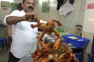 Full Crab Masala 100 rs & Fish Fry 30 rs - Chennai Night Street Food