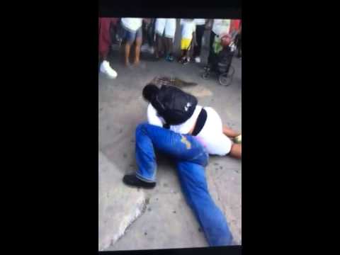 Hood fights chicago