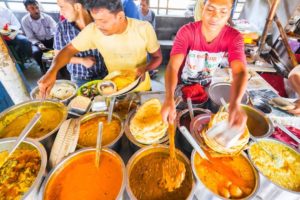 INDIAN STREET FOOD of YOUR DREAMS in Kolkata, India | ENTER CURRY HEAVEN + BEST STREET FOOD in India