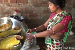 Indian Village Aunty Cooking Prawn Sea Fish Fry | Amazing Taste Street food Preparation 2017