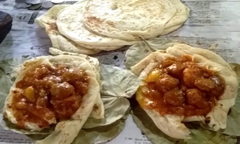 Kolkata Street Food - Street Food in India | Desi Paratha with Soyabean Curry Super Taste