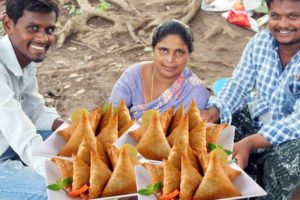 Mutton Samosa Recipe | How to make Keema Samosa | Country Foods