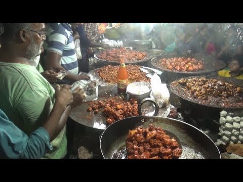 People Crazy to Buy Spicy Chicken Pakora on Indian Street | Must Choice Food | Street Food India