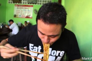 Phenomenal Khao Soi (Curry Noodles) in Lampang, Thailand