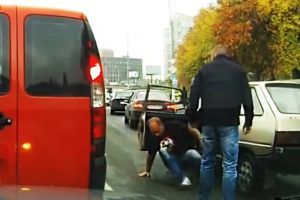 ROAD RAGE COMPILATION, FIGHTS ON THE ROAD 2016