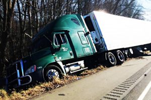 Semi Truck & Car Tire Blowout on Dashcam 2017, Idiot Car & Semi truck Drivers