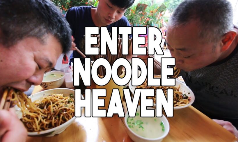 Spicy Chinese Noodles in Sichuan, China | Enter Noodle Heaven 2