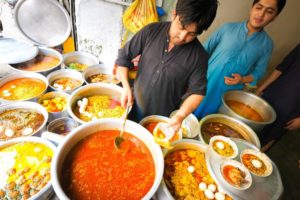 Street Food in Peshawar - SUPERHUMAN Curry + 100 Egg BIGGEST Chapli Kebabs + Pakistani Street Food!