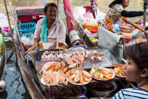 Thai Food at Amphawa Floating Market - Thailand SEAFOOD FEAST Cooked on a Boat!