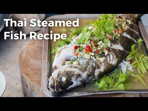 Thai Steamed Fish With Lime and Garlic Recipe (ปลากะพงนึ่งมะนาว)