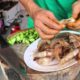 Thai stink beans with shrimp recipe (วิธีทำ กุ้งผัดสะตอ) - my favorite!