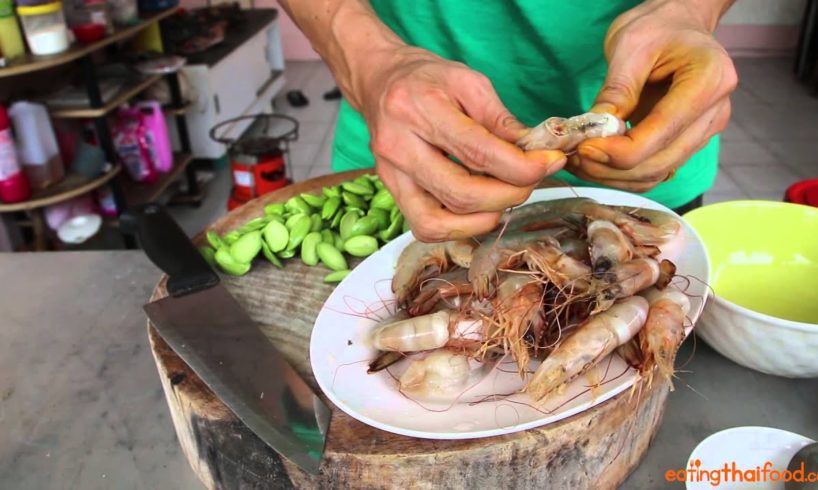 Thai stink beans with shrimp recipe (วิธีทำ กุ้งผัดสะตอ) - my favorite!