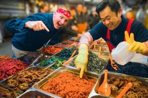 Traditional Korean Street Food Tour at Gwangjang Market in Seoul!