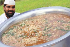 Veg Manchow Soup Recipe || Restaurant style soup || Nawabs kitchen
