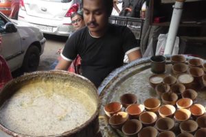 1000 Tea Sold Within 4 Hours | Number One Tea Seller in Kolkata | Street Food Loves You