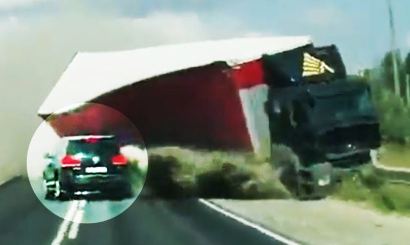 31 Examples of Dangerous Overtaking - Really Stupid Drivers !!!