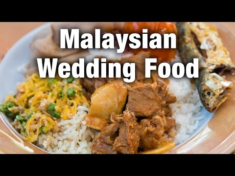 Amazing Food at a Malaysian Wedding and a Surprise Durian!