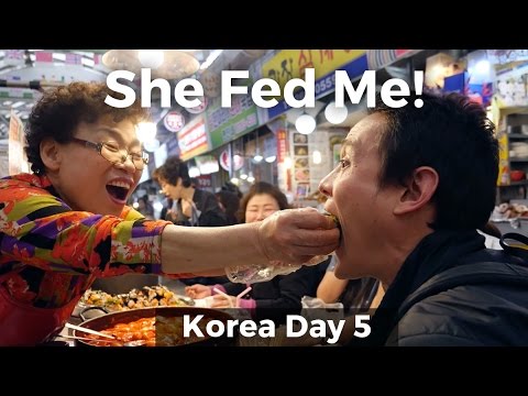 Best Korean Street Food in Seoul at Gwangjang Market: She Fed Me! (Day 5)