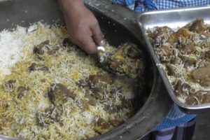 Egg Roll @ 25 rs /Chicken Roll @ 40 rs & Mutton Biryani @ 100 rs in Kolkata Street