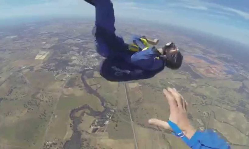 GUY HAS SEIZURE WHILE SKYDIVING