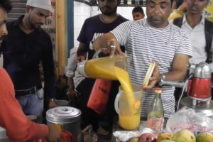 Healthy Cool Mango Juice @ 20 rs Per Glass - Street Food Kolkata