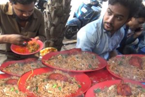 She Manages All | Mumbai Chicken Rice @ 50 rs | Street Food India