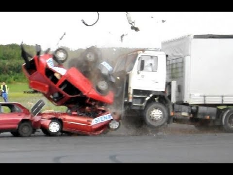 TRUCK CRASH AND FAIL COMPILATION, IDIOT TRUCK DRIVERS 2019